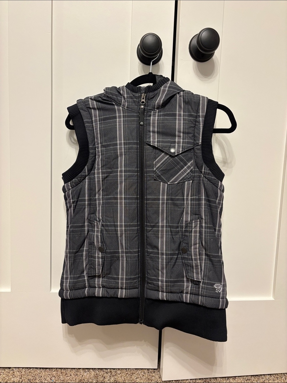 Mountain Hardwear Gray Plaid Quilted Hooded Vest